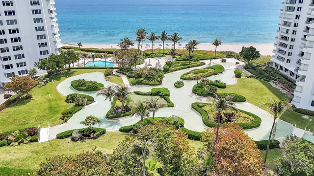 $1,650,000 | 550 South Ocean Boulevard, Unit 403, Boca Raton, FL 33432