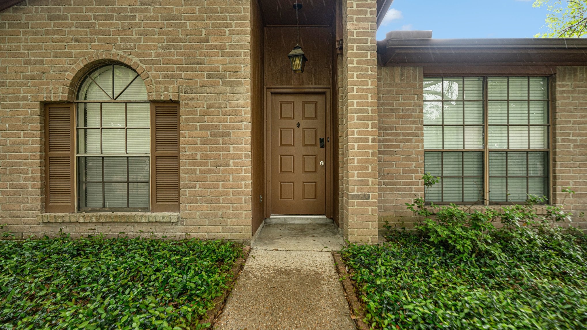 2702 Meandering Trail Houston, TX 77339 - Photo 4 of 19
