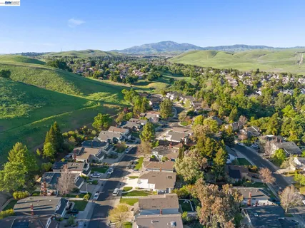 $1,649,000 | 7921 Crossridge Road, Dublin, CA 94568