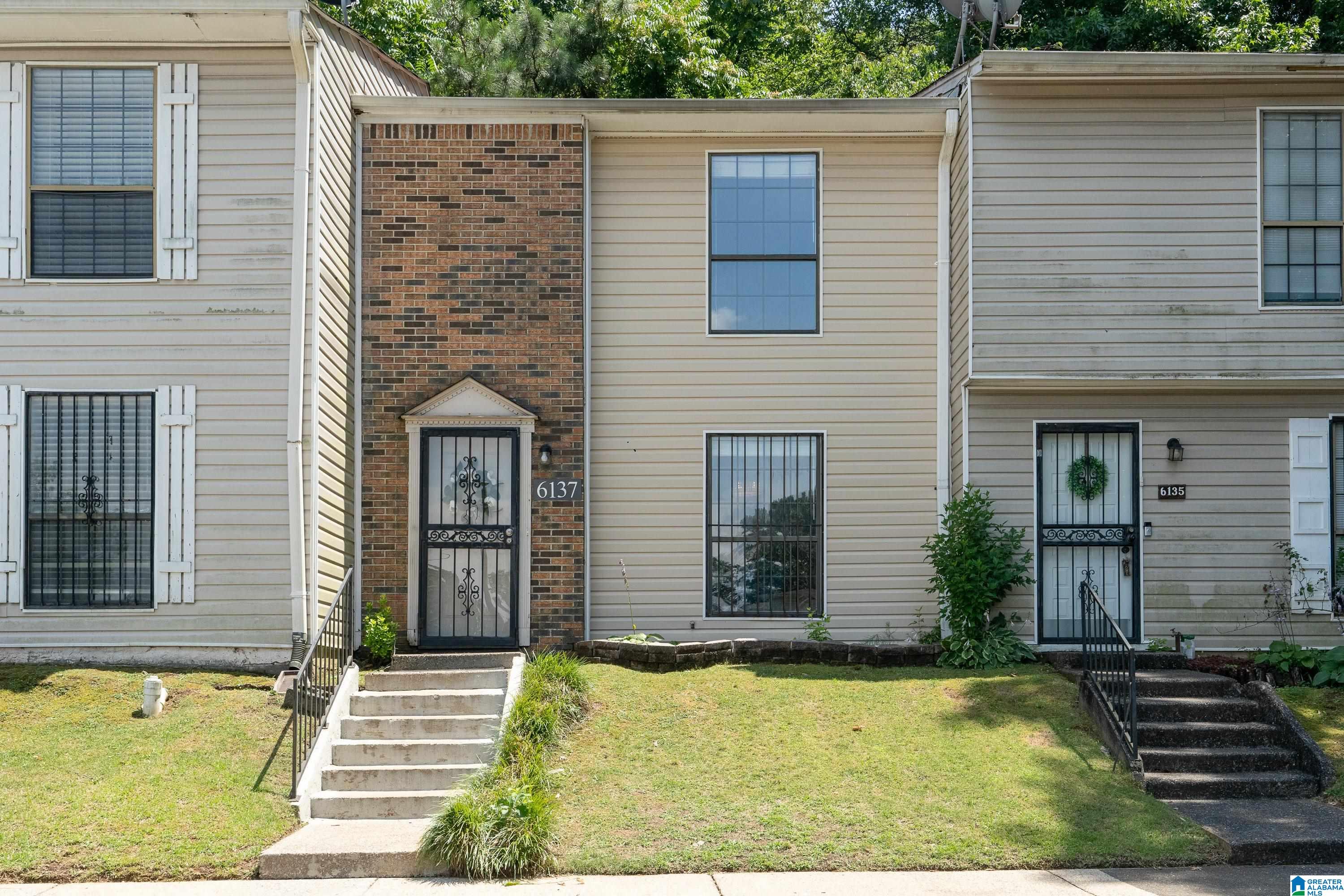 6137 Crest Green Road Birmingham, AL 35212 - Photo 1 of 26