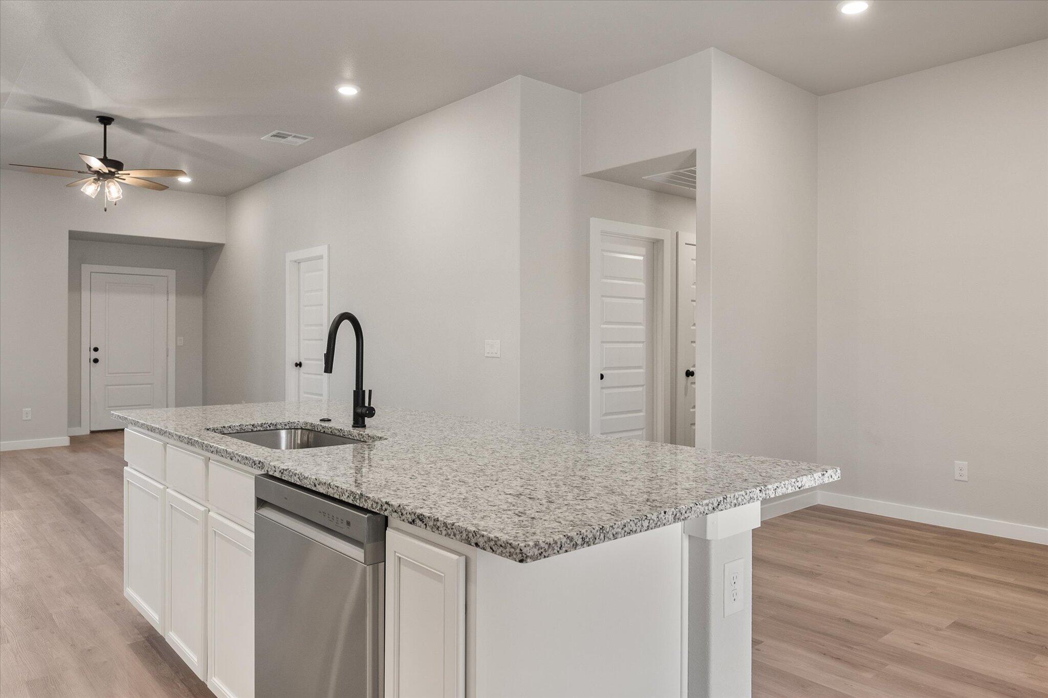 2911 Durham Avenue Wolfforth, TX 79382 - Photo 8 of 18 08-2911 Durham_9636