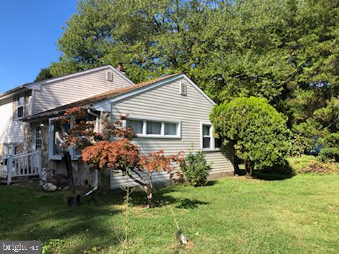 54 Buffington Road Aston, PA 19014 - Photo 3 of 4 Gallery Image 3