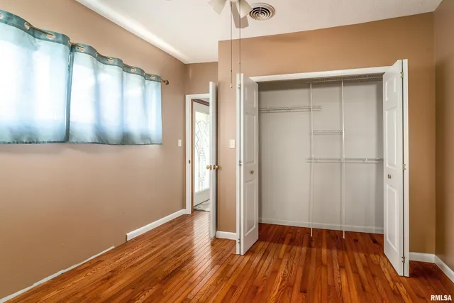 $129,999 | 311 Baggott Street, Zeigler, IL 62999