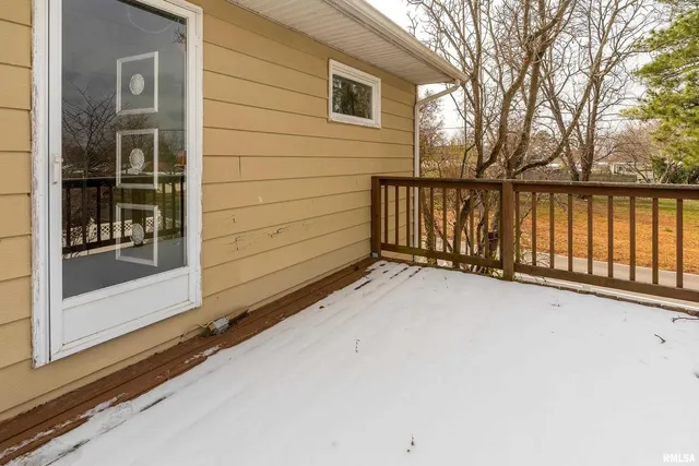 $129,999 | 311 Baggott Street, Zeigler, IL 62999