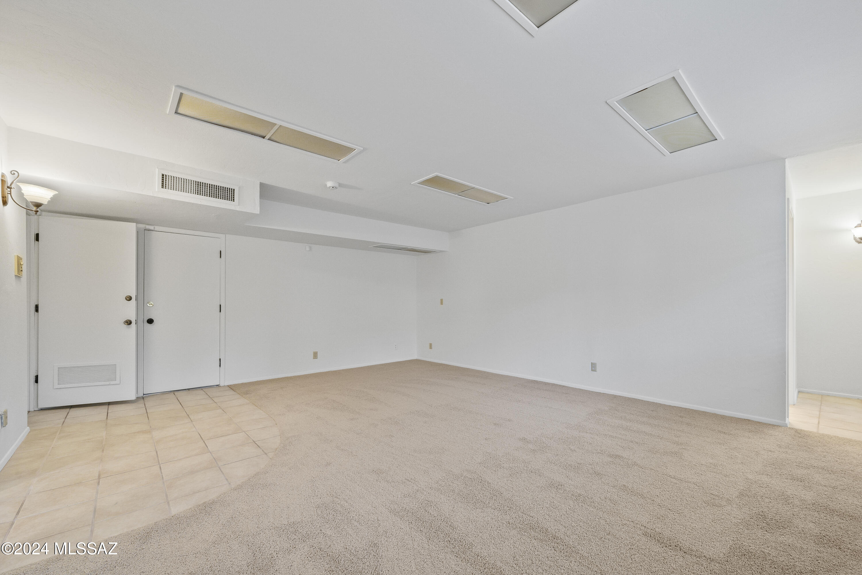 1435 East Indian Wells Road Tucson, AZ 85718 - Photo 36 of 49
