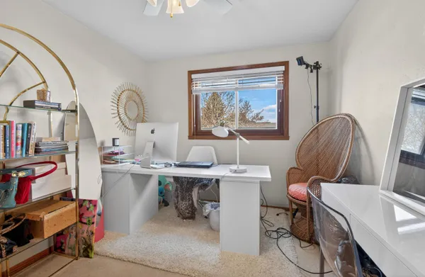 $634,900 | 253 Desplaine Road, De Pere, WI 54115