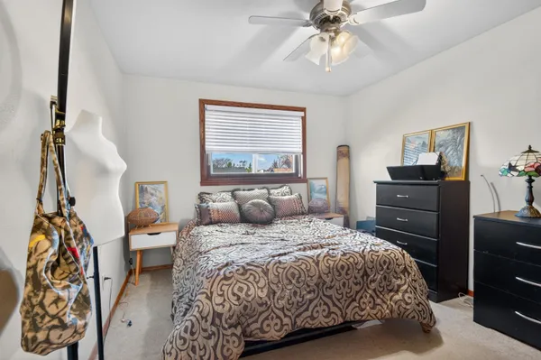 $634,900 | 253 Desplaine Road, De Pere, WI 54115