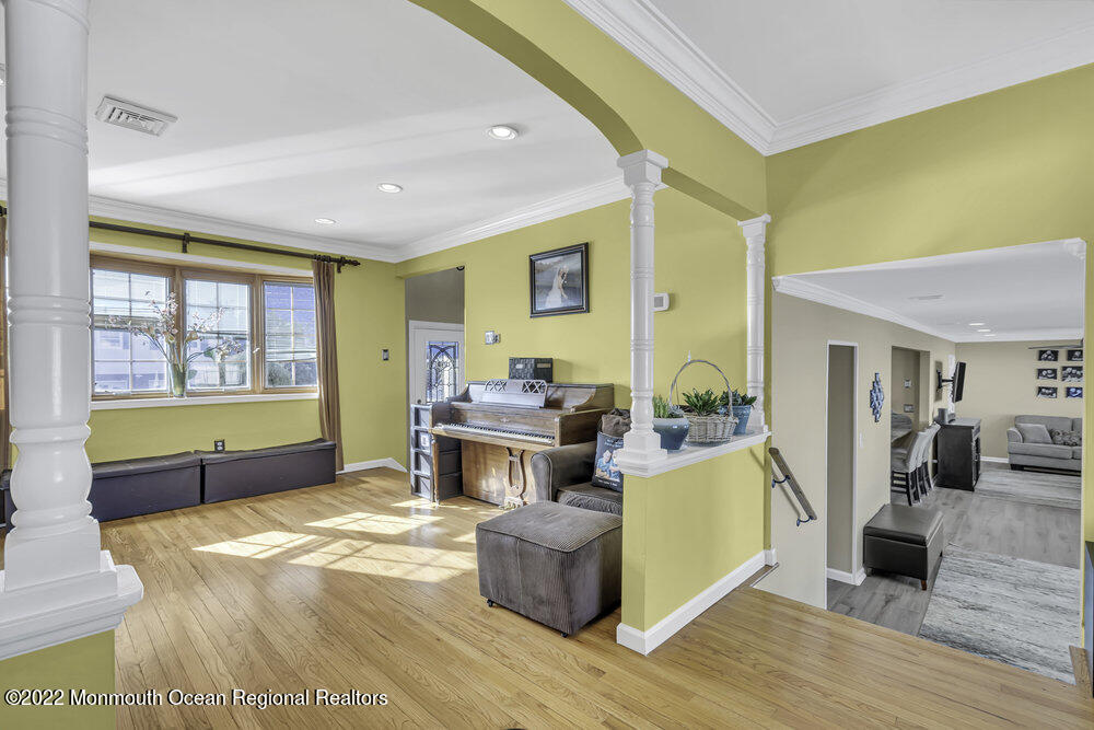 10 Robinhood Drive Parlin, NJ 08859 - Photo 7 of 36 012__dsc8165