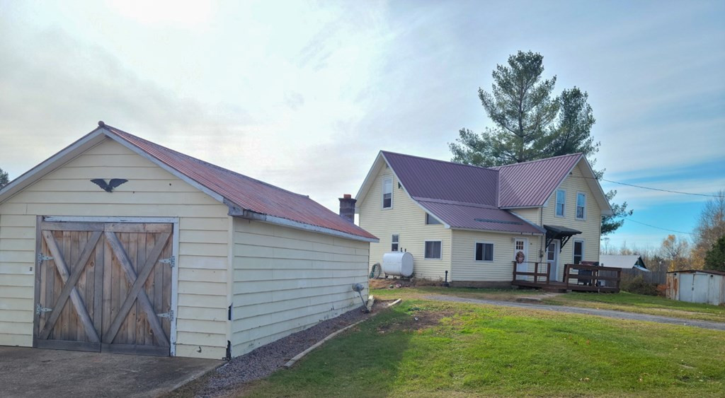 450 Best Road Moira, NY 12957 - Photo 3 of 23