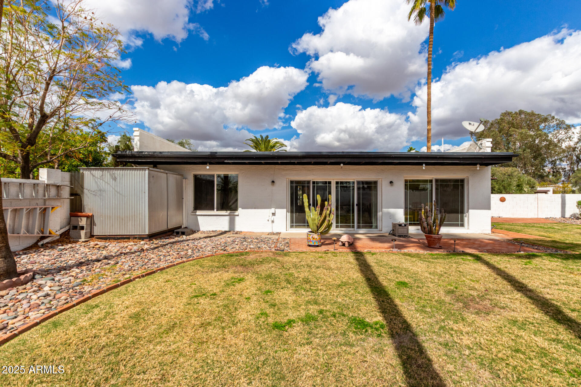 115 East Piping Rock Road Phoenix, AZ 85022 - Photo 29 of 34 29 - Piping Rock