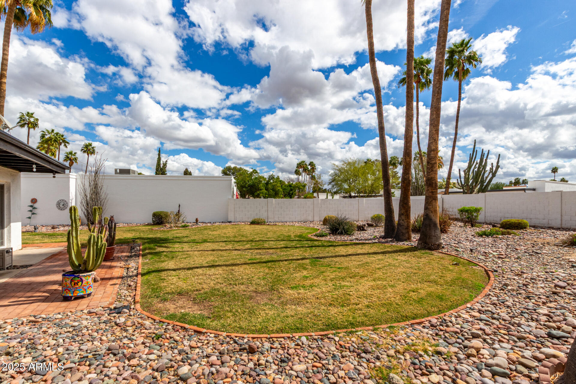 115 East Piping Rock Road Phoenix, AZ 85022 - Photo 30 of 34 Back Yard