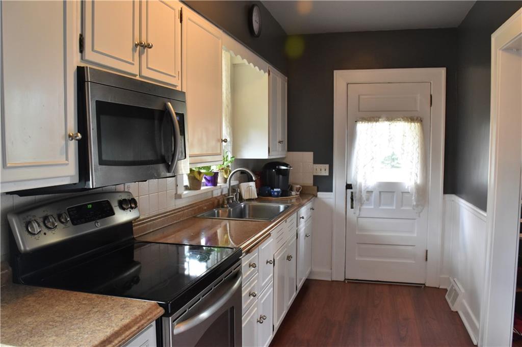 97 Darlington Road Beaver Falls, PA 15010 - Photo 8 of 25 Kitchen
