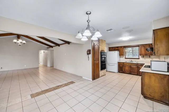 $375,000 | 5523 King Richard Street, San Antonio, TX 78229