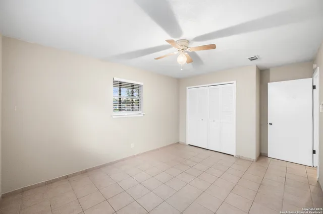 $375,000 | 5523 King Richard Street, San Antonio, TX 78229