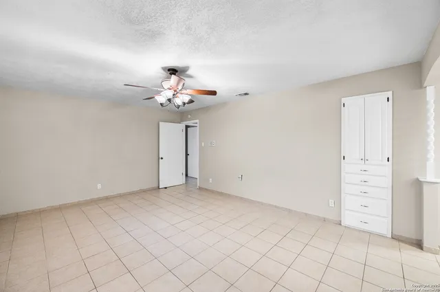 $375,000 | 5523 King Richard Street, San Antonio, TX 78229