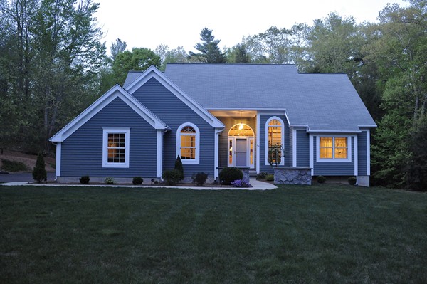 46 McIntyre Road Charlton, MA 01507 - Photo 1 of 28 Gallery Image 1