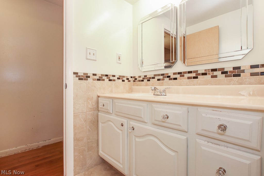 35718 Lorain Road North Ridgeville, OH 44039 - Photo 21 of 35 Gallery Image 21