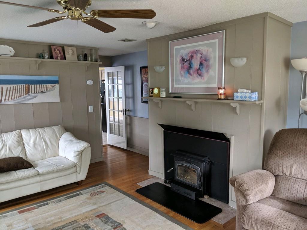 22 Hiram Avenue Springfield, MA 01119 - Photo 12 of 27 Gallery Image 12