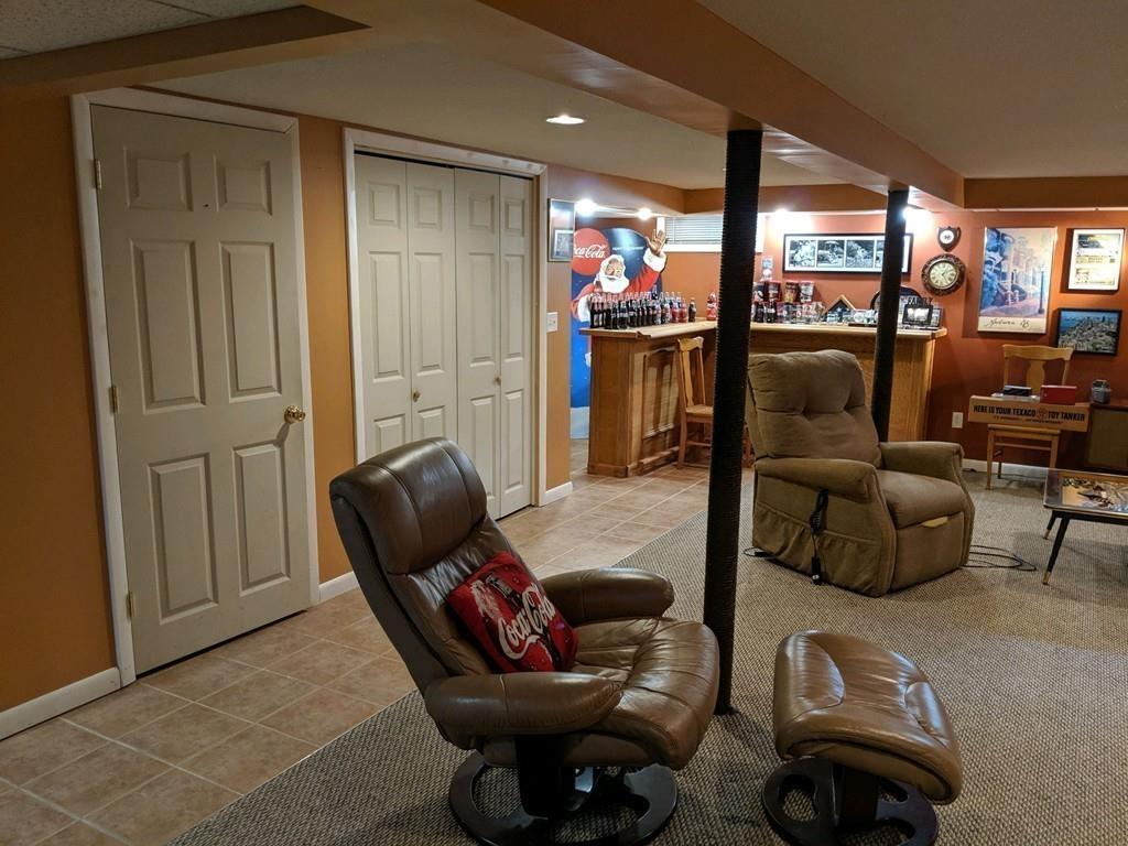 22 Hiram Avenue Springfield, MA 01119 - Photo 15 of 27 Gallery Image 15