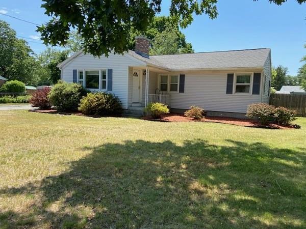22 Hiram Avenue Springfield, MA 01119 - Photo 2 of 27 Gallery Image 2