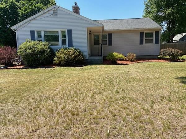 22 Hiram Avenue Springfield, MA 01119 - Photo 3 of 27 Gallery Image 3