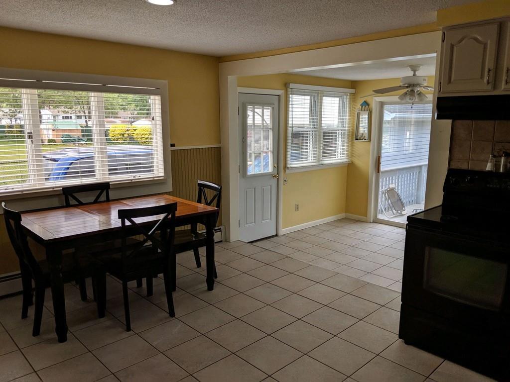 22 Hiram Avenue Springfield, MA 01119 - Photo 7 of 27 Gallery Image 7