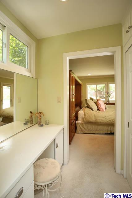 Undisclosed Address Glendale, CA 91206 - Photo 11 of 16 Additional Photo