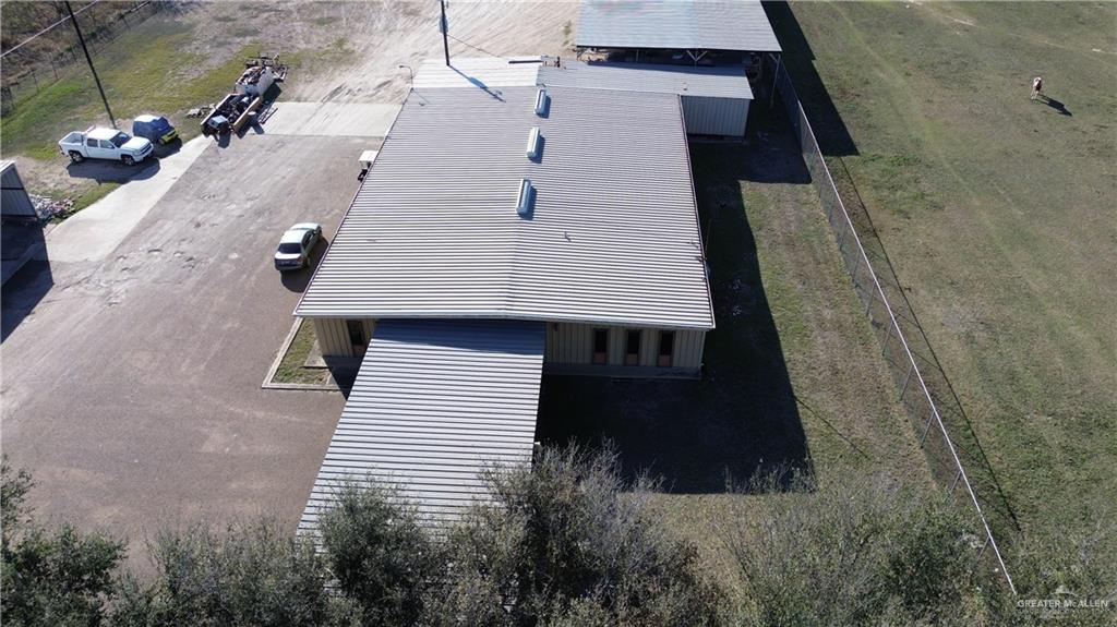 12431 Ware Road Edinburg, TX 78541 - Photo 4 of 37 a view of a terrace