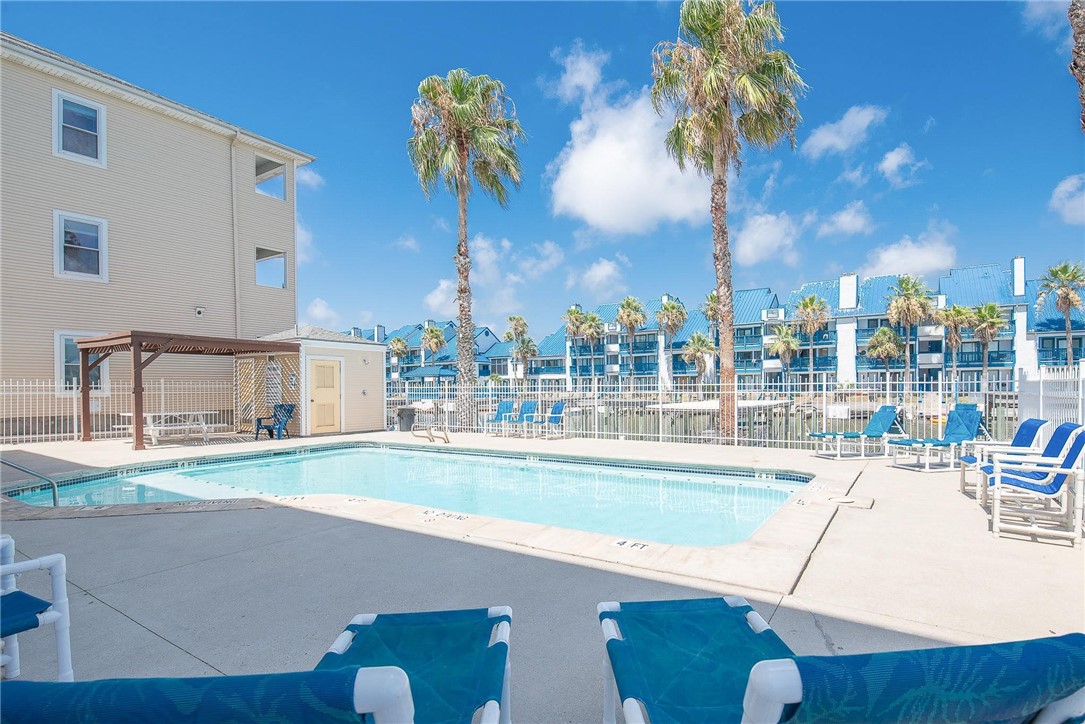 14427 Compass Street, Unit B12 Corpus Christi, TX 78418 - Photo 31 of 40