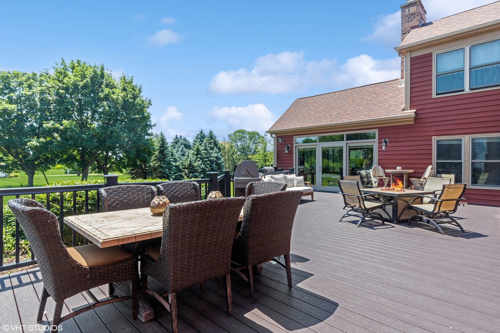 23905 West Bedlington Circle Deer Park, IL 60010 - Photo 19 of 23 a view of a patio with a table and chairs