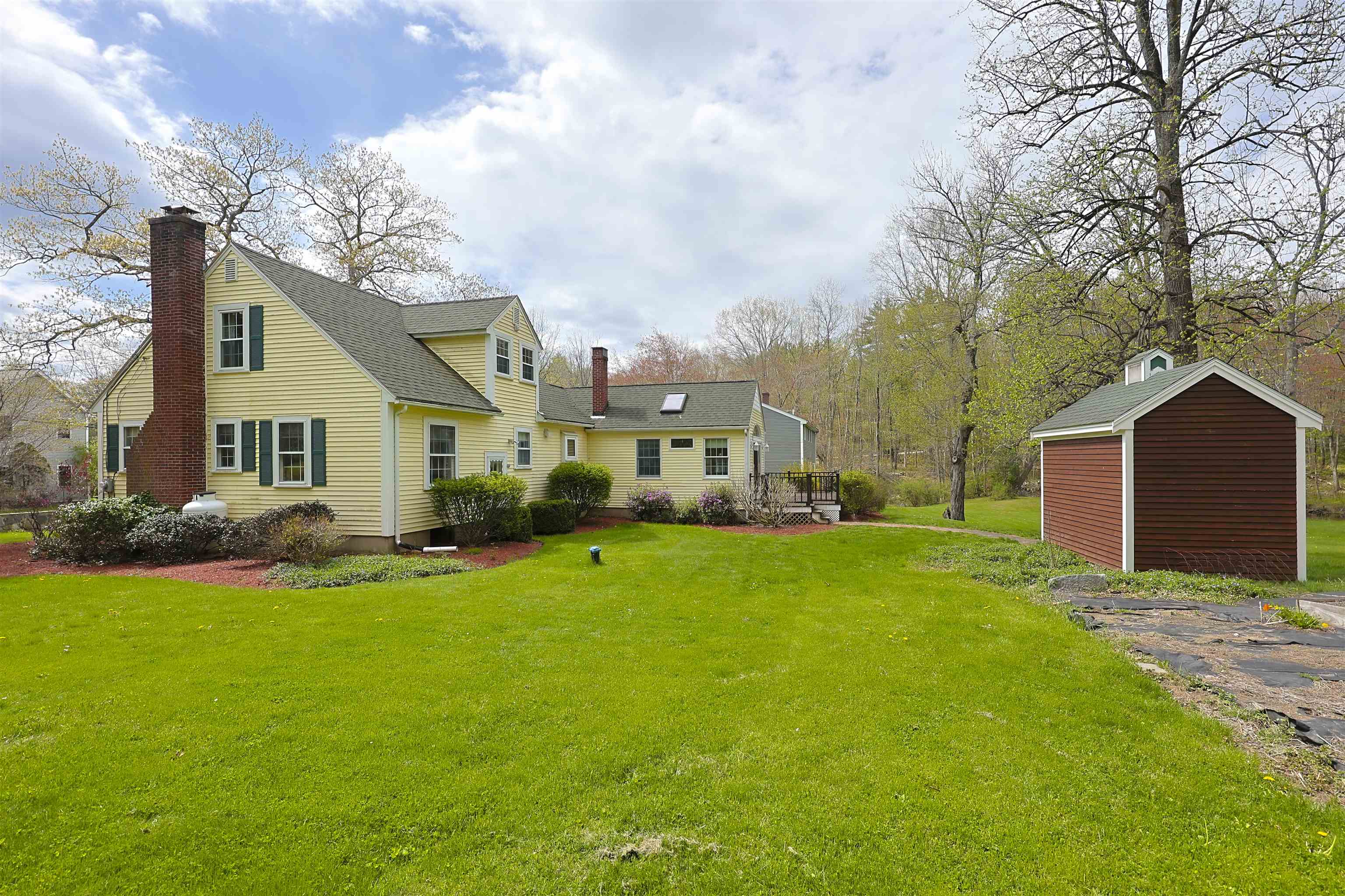95 Kingston Road Exeter, NH 03833 - Photo 5 of 60