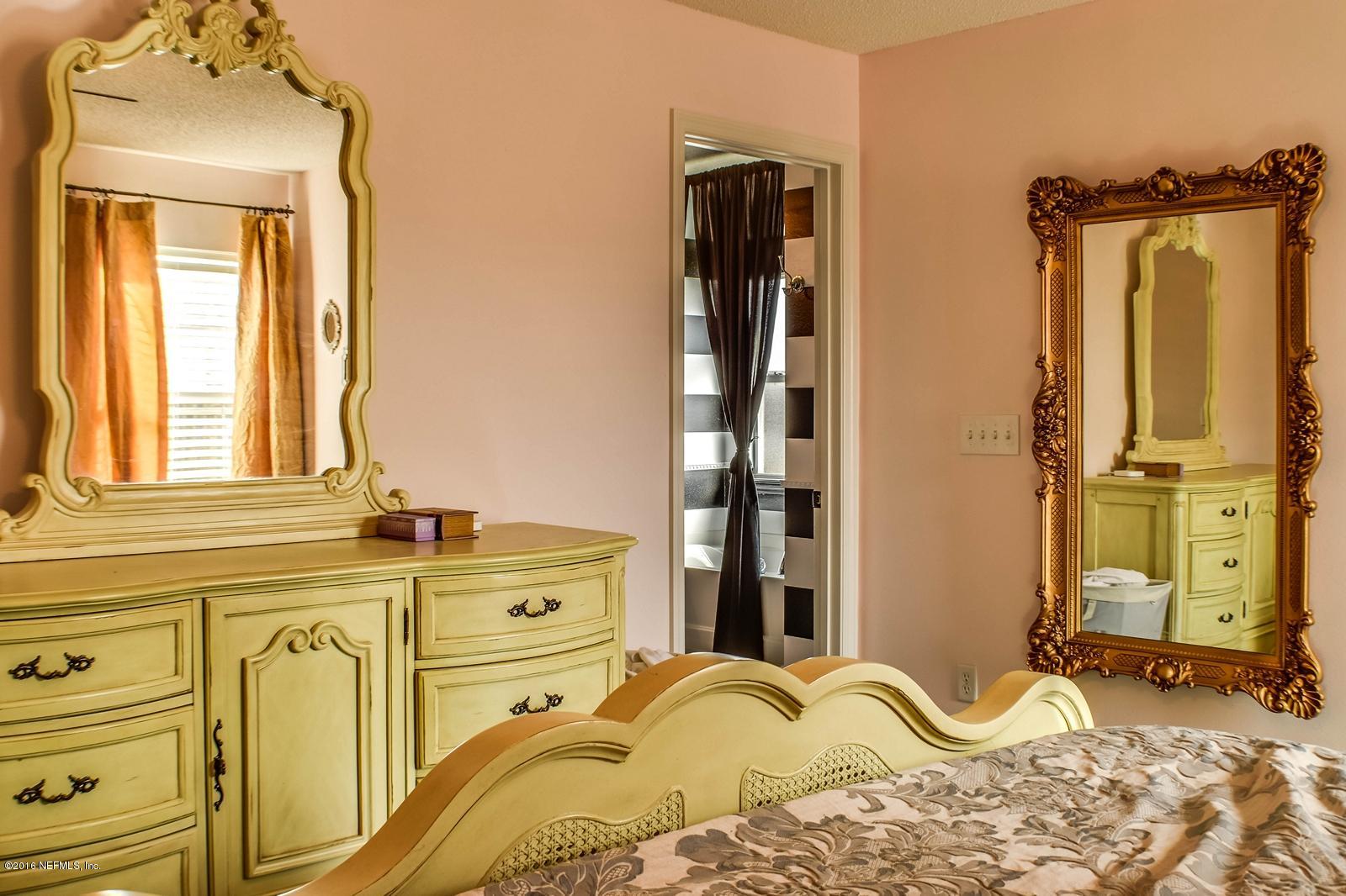 86383 Cartesian Pointe Drive Yulee, FL 32097 - Photo 12 of 17 Master Bedroom