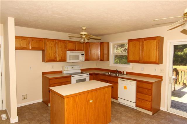 3695 Strand Road Muskegon, MI 49445 - Photo 7 of 12 Additional Photo