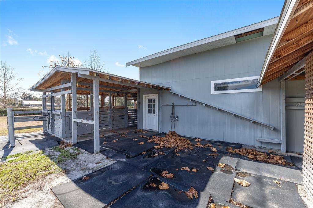 1120 East Highway 316 Citra, FL 32113 - Photo 46 of 61 a front view of a house with a yard
