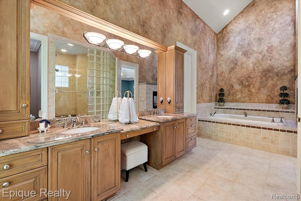 7662 Devins Ridge Clarkston, MI 48348 - Photo 47 of 81