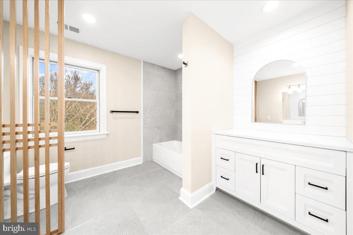 4205 Goshen Road Newtown Square, PA 19073 - Photo 59 of 104 Very large with vanity area