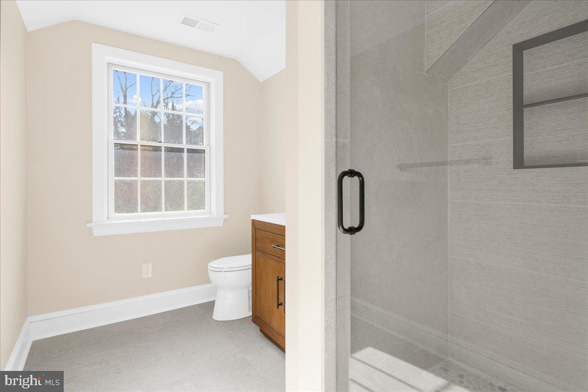 4205 Goshen Road Newtown Square, PA 19073 - Photo 66 of 104 Guest bath for bedrooms 2 and 3