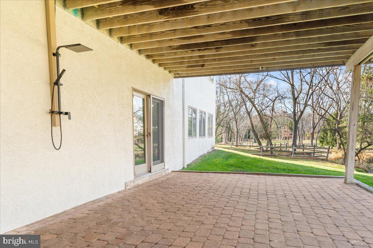 4205 Goshen Road Newtown Square, PA 19073 - Photo 88 of 104 Outdoor shower rinsing off after a swim