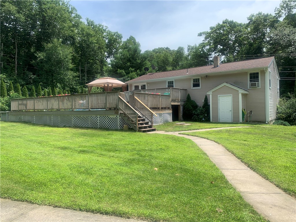 497 Snake Hill Road Glocester, RI 02857 - Photo 6 of 39
