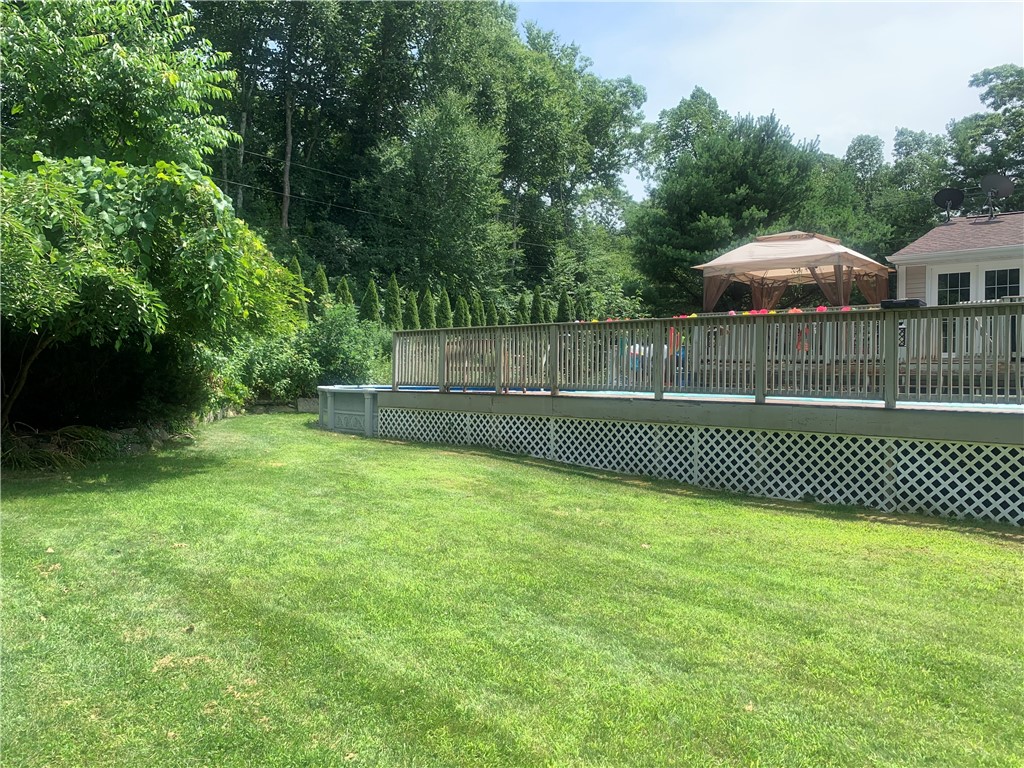 497 Snake Hill Road Glocester, RI 02857 - Photo 7 of 39