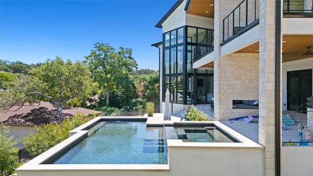 $2,550,000 | 806 Sunfish Street, Lakeway, TX 78734