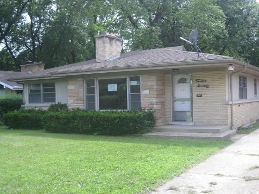 1270 South River Road Des Plaines, IL 60018 - Photo 1 of 1