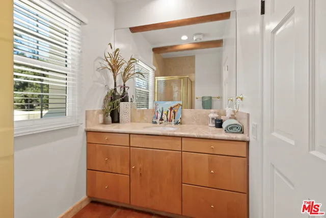 $1,500,000 | 25648 Timpangos Drive, Calabasas, CA 91302