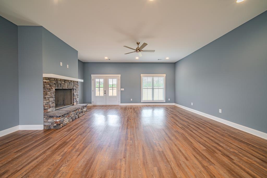 199 Battle Road Hurtsboro, AL 36860 - Photo 5 of 52 Living