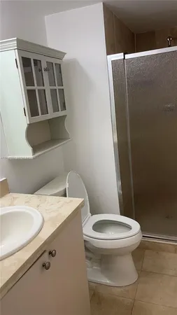 $2,400 | 840 Pine Drive, Unit 104, Pompano Beach, FL 33060