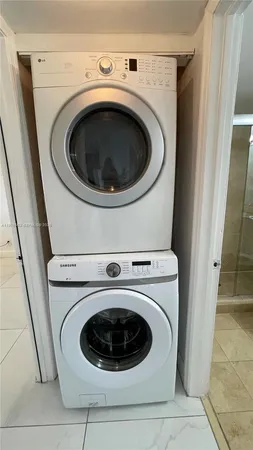 $2,400 | 840 Pine Drive, Unit 104, Pompano Beach, FL 33060