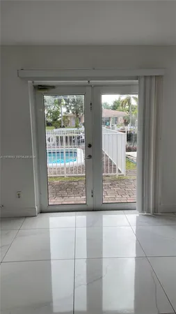 $2,400 | 840 Pine Drive, Unit 104, Pompano Beach, FL 33060