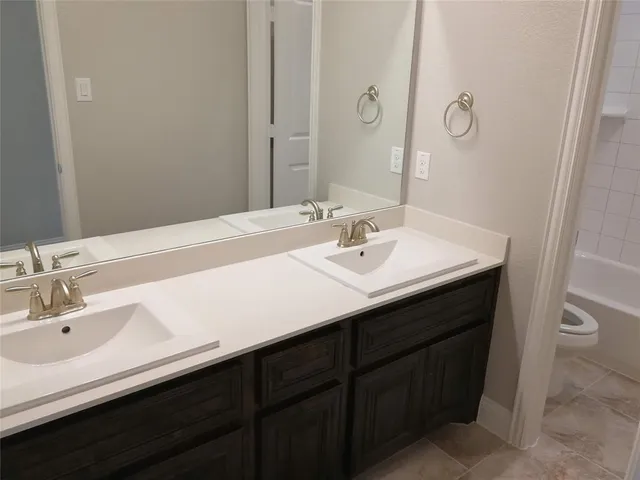 $2,695 | 811 Knox Drive, Rockwall, TX 75087