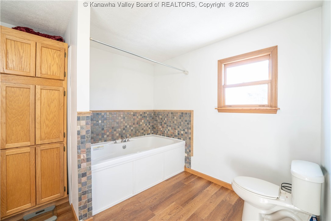 6657 Longdale Road Letart, WV 25253 - Photo 17 of 32 Gallery Image 17