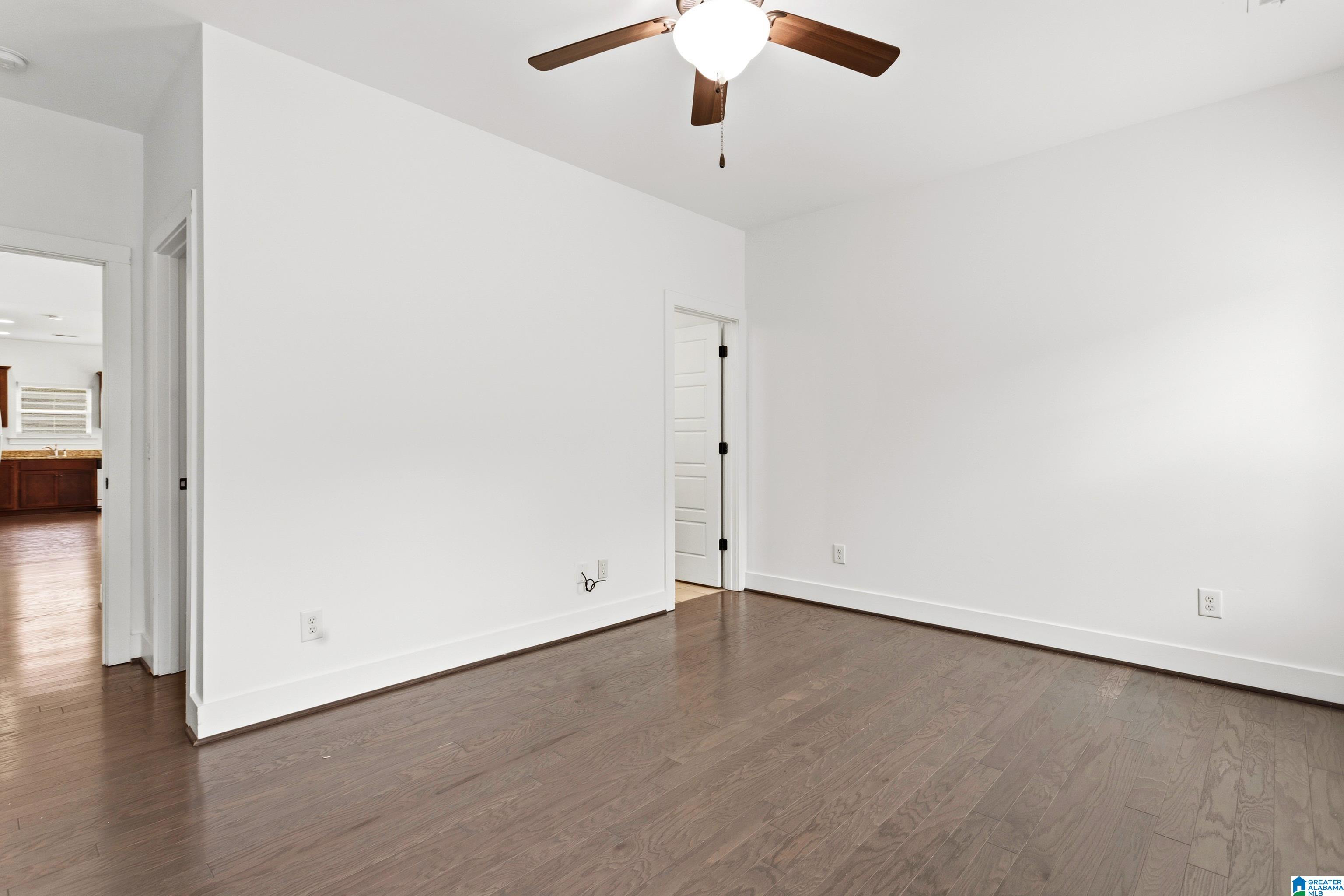 106 Falling Waters Lane Alabaster, AL 35114 - Photo 14 of 36